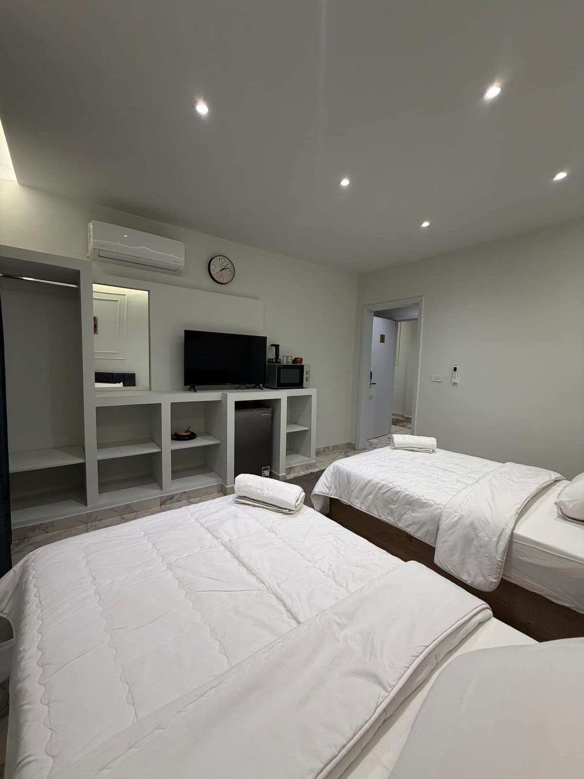 DHB STAYS | Smart Studio Central Transit | G-303 — Bedroom 1 in Downtown Cairo (Marouf), Cairo Governorate, Egypt, Egypt — photo 2