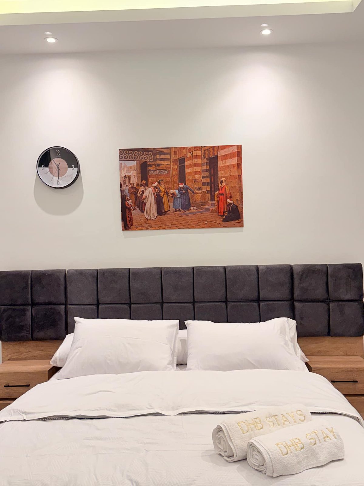 DHB STAYS | Qasr El Nil Luxury 1BR | B-601 — Bedroom 1 in Downtown Cairo (Marouf), Cairo Governorate, Egypt, Egypt — photo 2