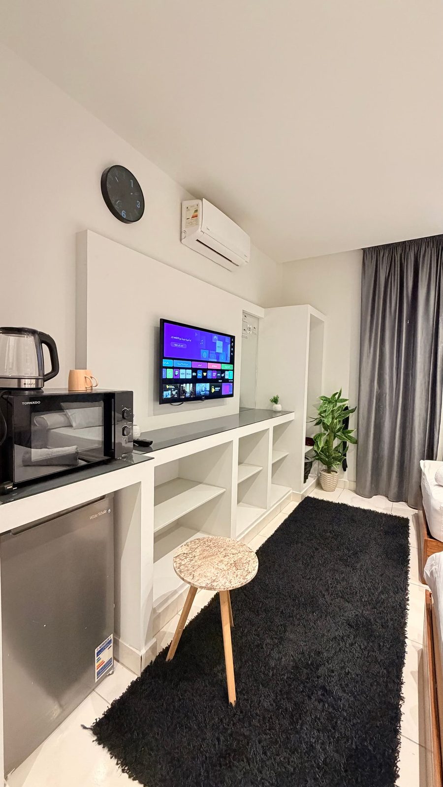 DHB STAYS | Central Cairo Studio & Wi-Fi | G-502 — Living Room in Downtown Cairo (Marouf), Cairo Governorate, Egypt, Egypt