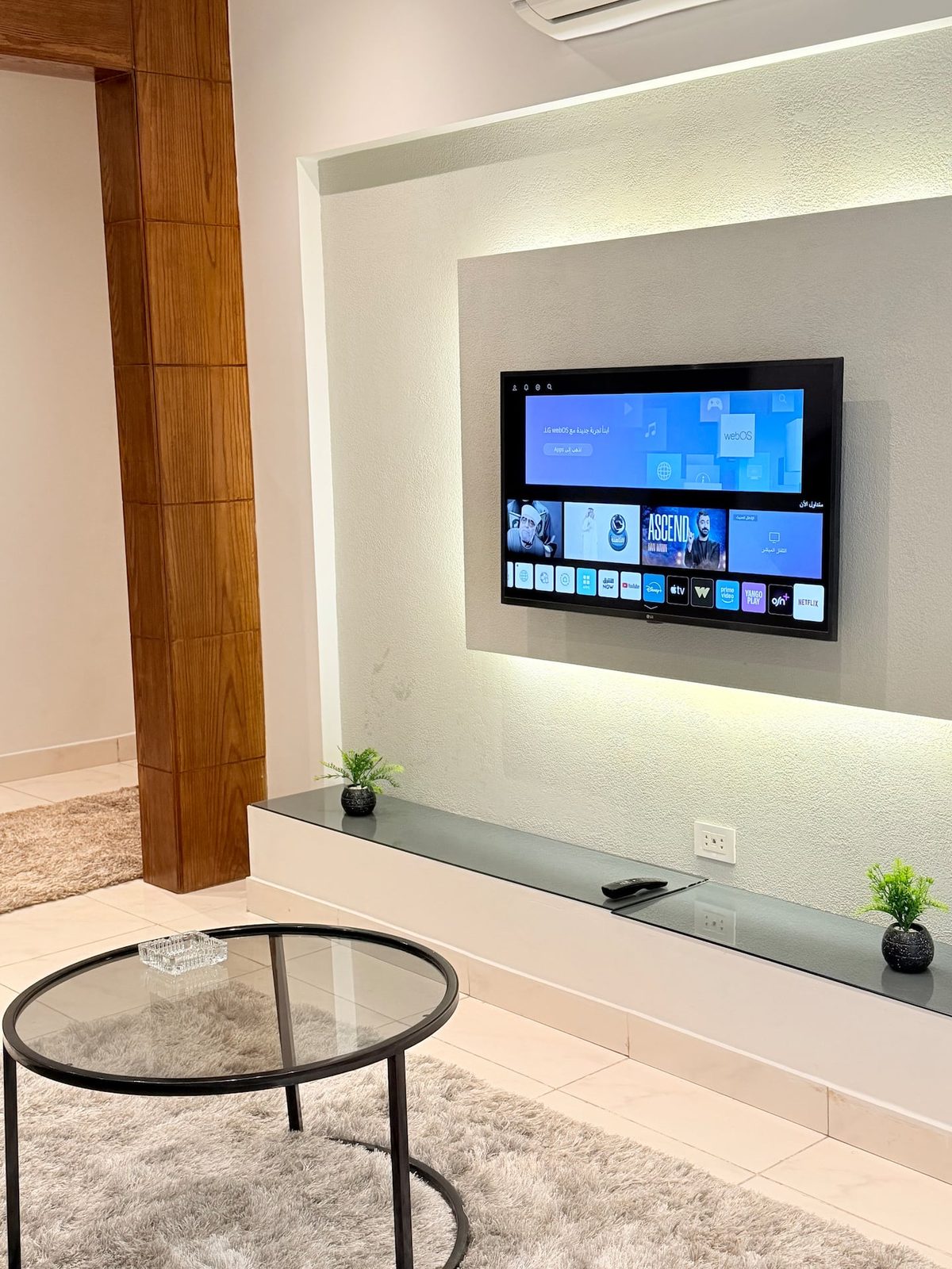 DHB STAYS | 1BR Central Cairo Suite | B-407 — Living Room in Downtown Cairo (Marouf), Cairo Governorate, Egypt, Egypt — photo 3