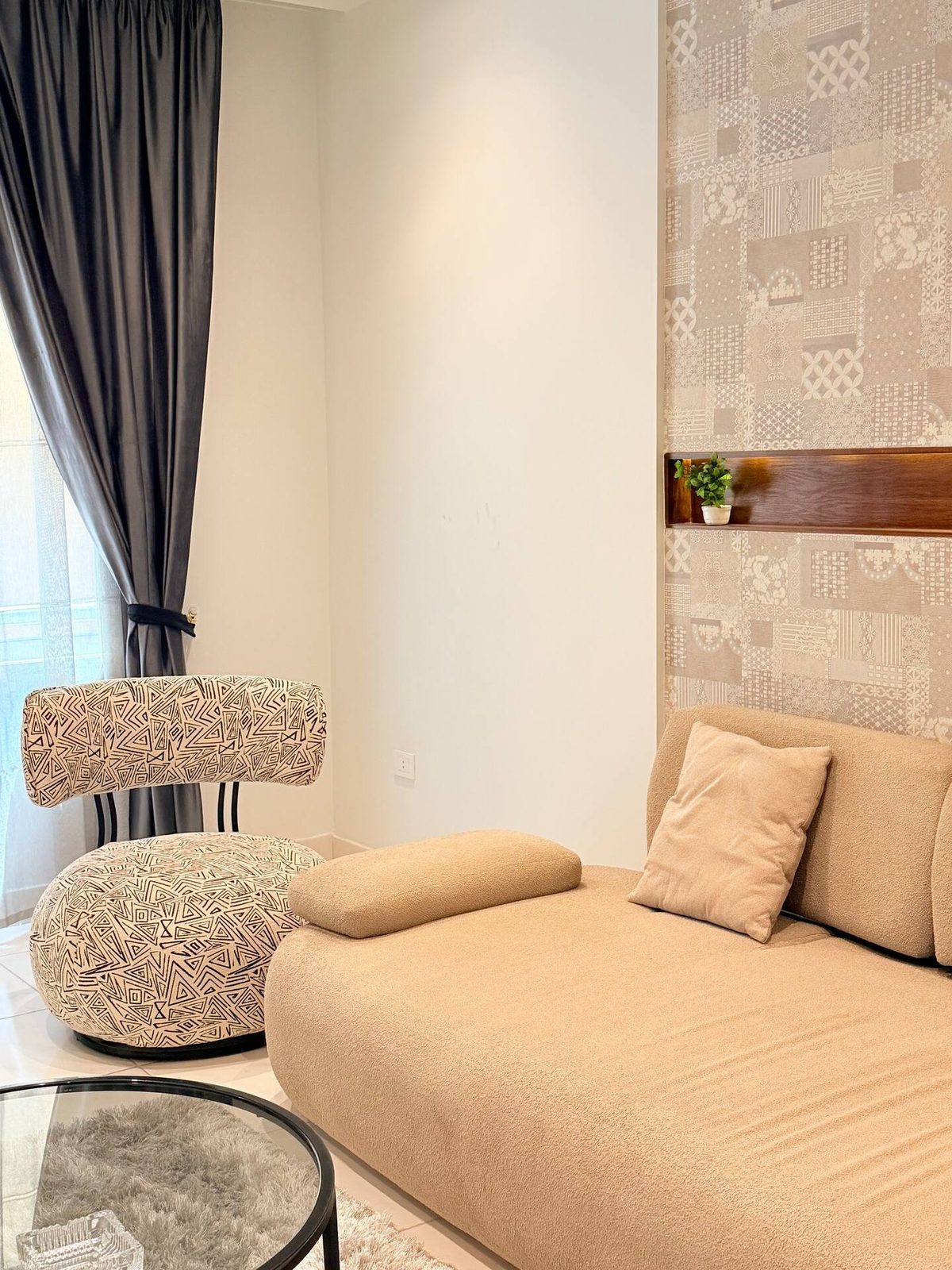 DHB STAYS | 1BR Central Cairo Suite | B-407 — Bedroom 1 in Downtown Cairo (Marouf), Cairo Governorate, Egypt, Egypt — photo 2