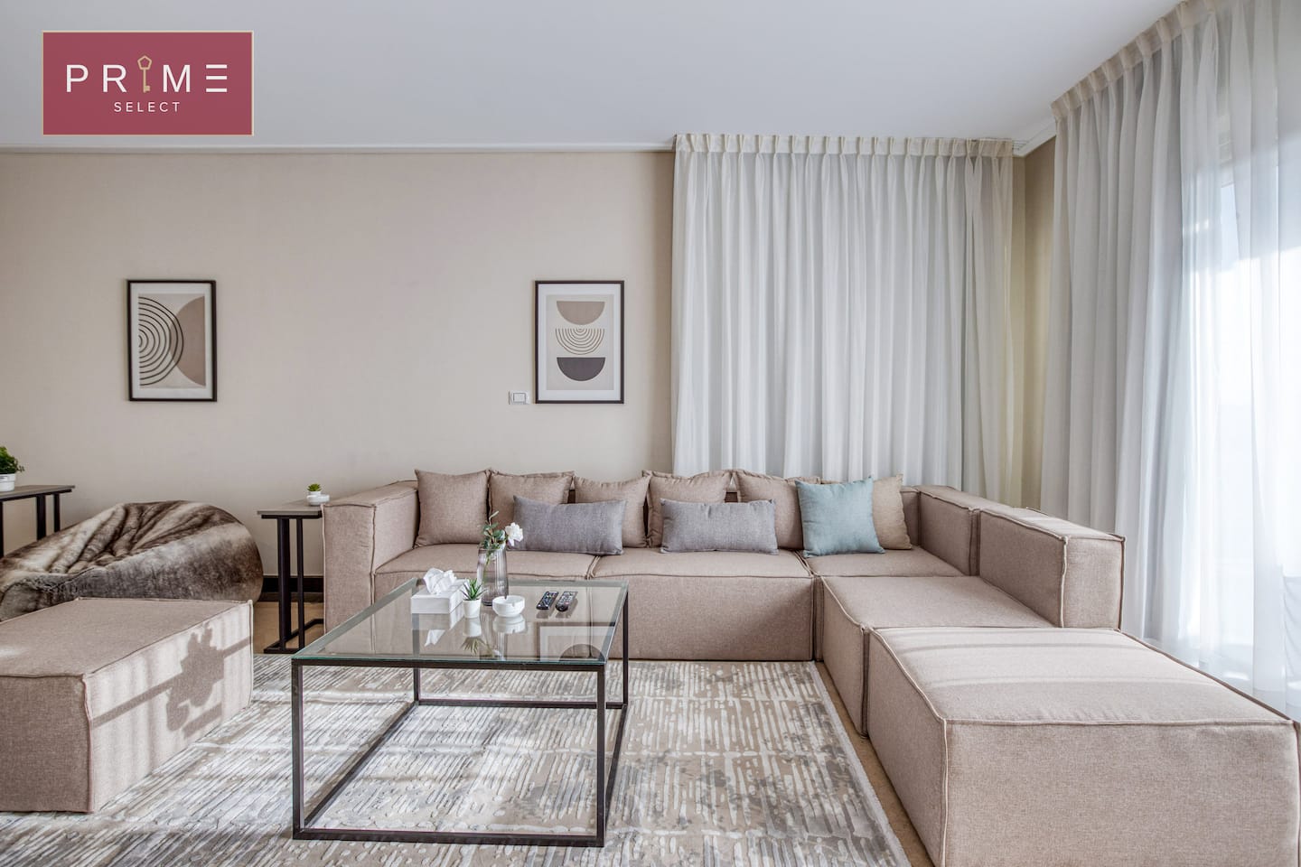 3 Bedrooms Penthouse - Prime Select New Giza — Living Room in Prime Select New Giza, Giza, Egypt — photo 2
