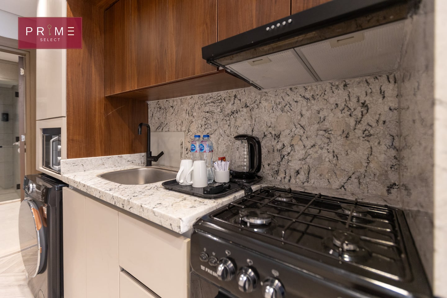 Std 2 BDR Apt. City View - Prime Residence Arkadia — Full Kitchen in Prime Residence Arkadia, Cairo, Egypt — photo 3