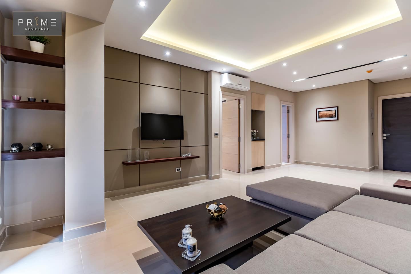 1 Bedroom Apt Dlx (King)-Prime Residence New Cairo — Living Room in Prime Residence New Cairo, New Cairo, Egypt