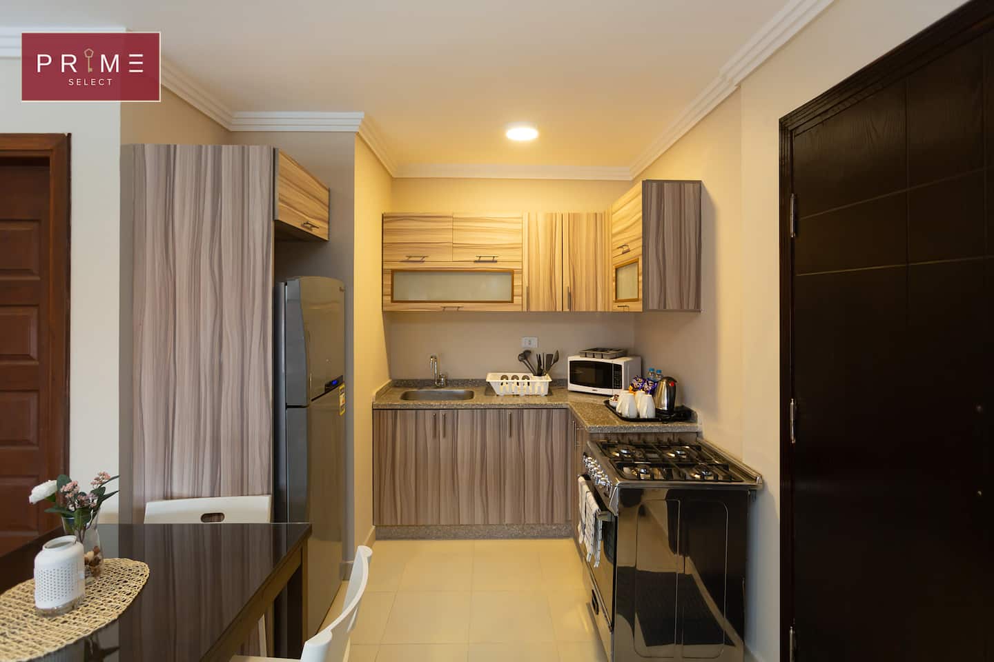 Studio with Roof - Prime Select Eastown Sodic — Full Kitchen in Prime Select Eastown Sodic, New Cairo, Egypt — photo 2