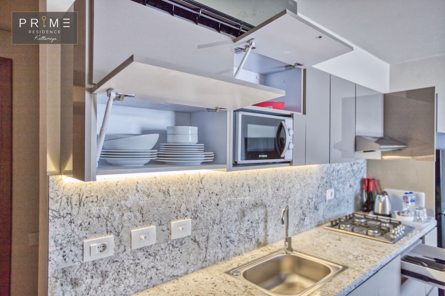 Studio Apartment - Prime Residence Kattameya — Full Kitchen in Prime Residence Kattameya, New Cairo, Egypt — photo 2