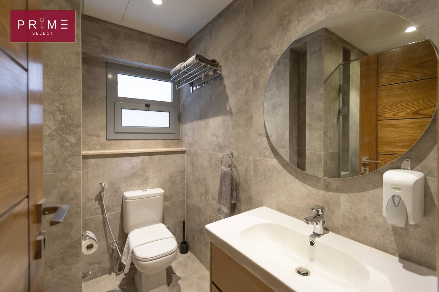 Deluxe 1 Bed Apt - Prime Select Kattameya Bavaria — Full bathroom 1 in Prime Select Kattameya Bavaria, New Cairo, Egypt