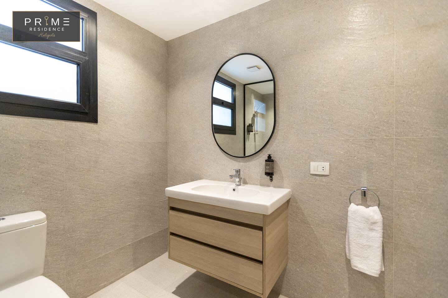 Superior 1 BDR Apt - Prime Residence Heliopolis — Full bathroom 1 in Prime Residence Heliopolis, Cairo, Egypt — photo 2