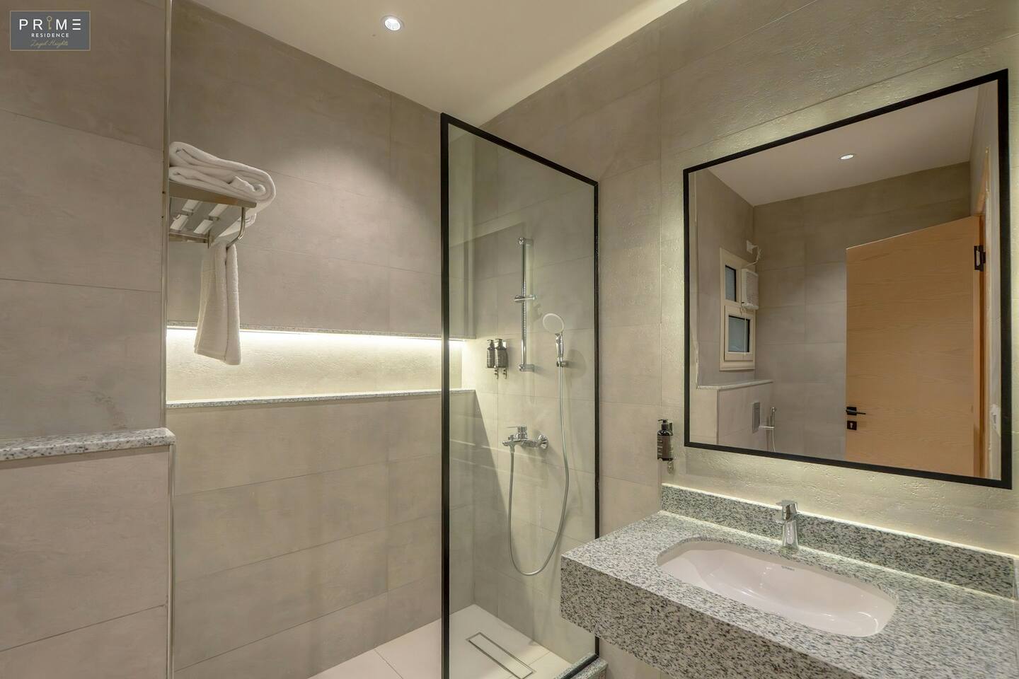 Dlx. 2 BDR. Apt. - Prime Residence Zayed Heights — Full bathroom 1 in Prime Residence Zayed Heights, Sheikh Zayed, Egypt — photo 3