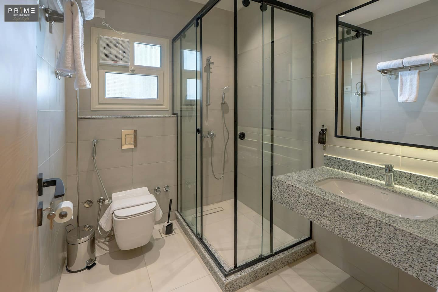 3-BDR Apt. - Prime Residence Zayed Heights — Full bathroom 1 in Prime Residence Zayed Heights, Sheikh Zayed, Egypt — photo 3