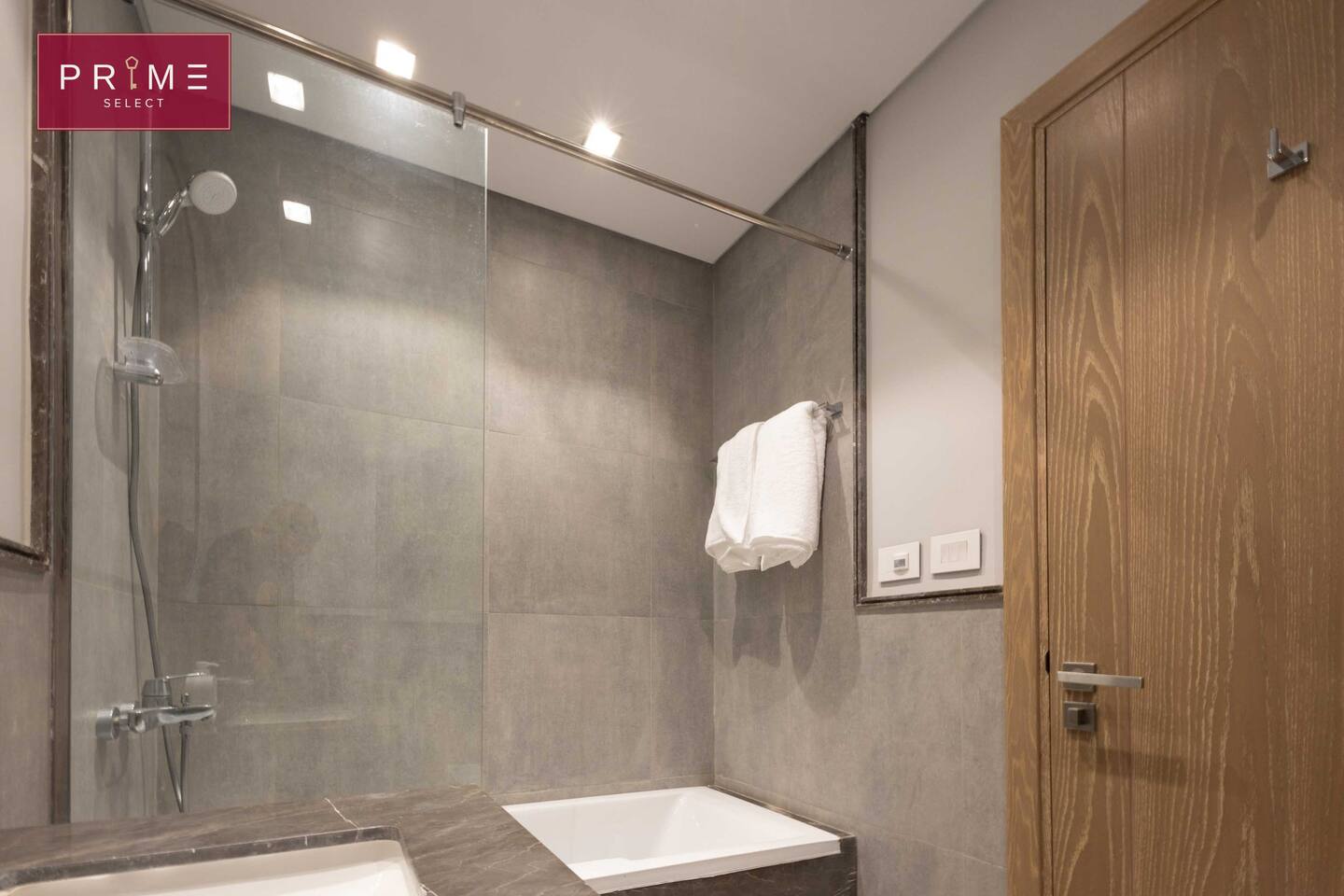 Sup. 2 Bedrooms Apt. - Prime Select Mall Of Arabia — Full bathroom 2 in Prime Select Mall Of Arabia, 6th of October, Egypt — photo 2
