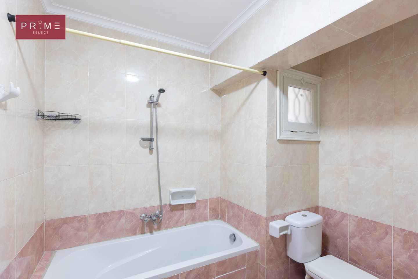 Sup. 2 BDR - Prime Select Raml Station Alexandria — Full bathroom 1 in Prime Select Raml Station Alexandria, Alexandria, Egypt — photo 2