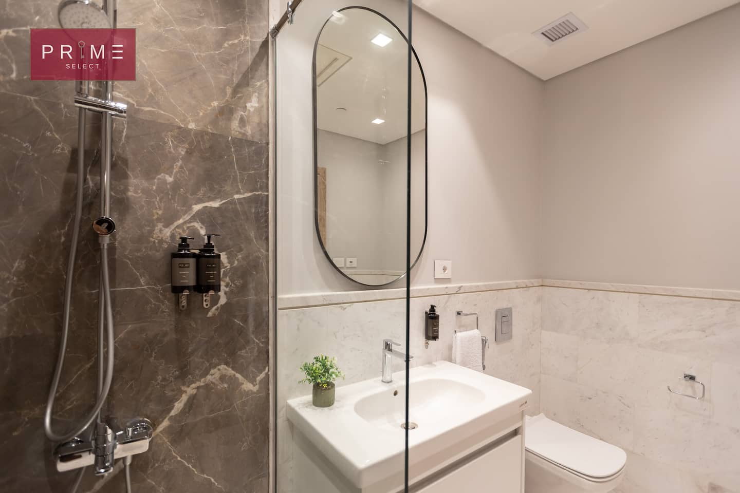 DLX. 2 BDR - Prime Select Mall of Arabia — Full bathroom 2 in Prime Select Mall of Arabia, 6th of October, Egypt