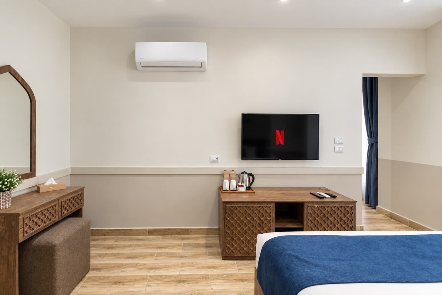 Suite - Prime Boutique Heliopolis Terrace — Bedroom 1 in Prime Boutique Heliopolis Terrace, Cairo, Egypt — photo 2