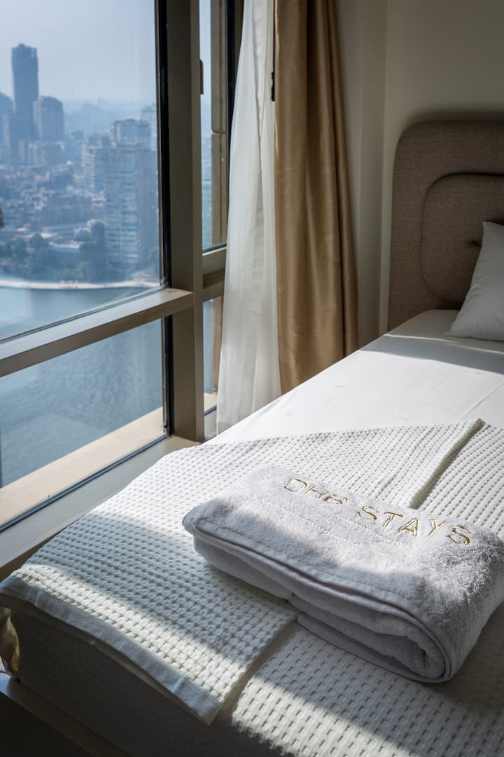 DHB STAYS | St. Regis 2BR Partial Nile View Apt — Additional Photos in Cairo, Egypt, Egypt — photo 2