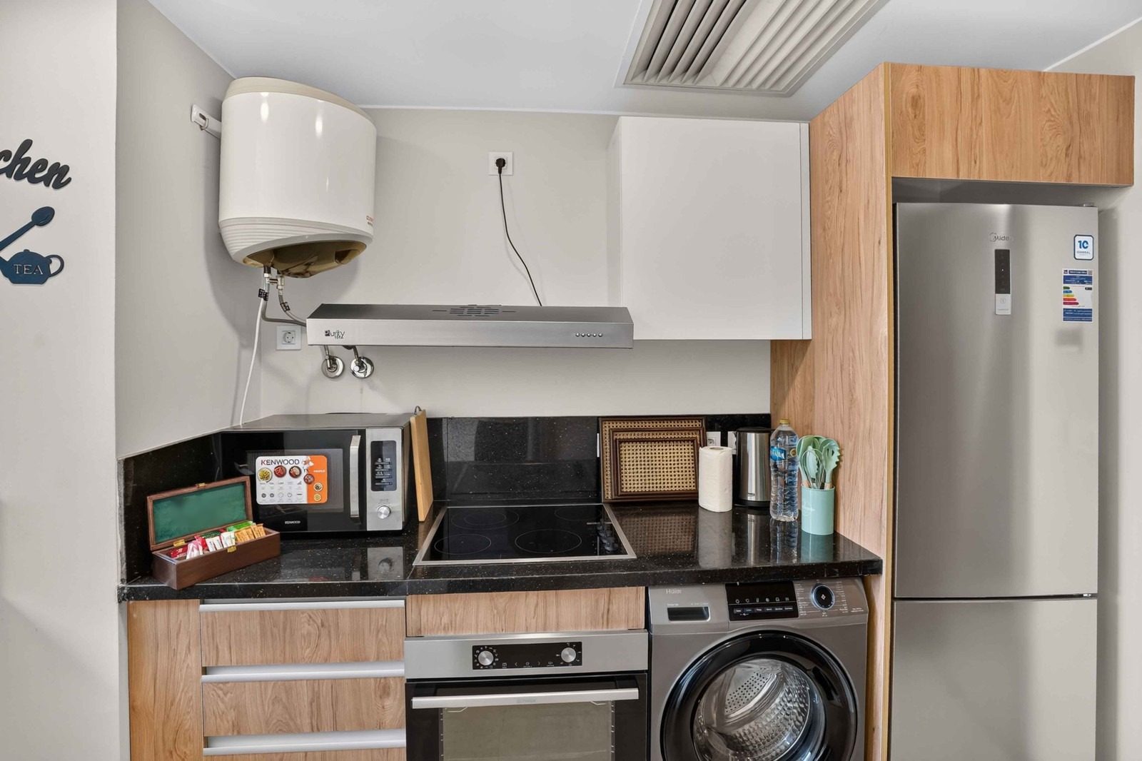 Chic 2BR Apartment – Sheikh Zayed – ZED Towers — Full Kitchen in ZED Towers, Sheikh Zayed, Egypt — photo 3