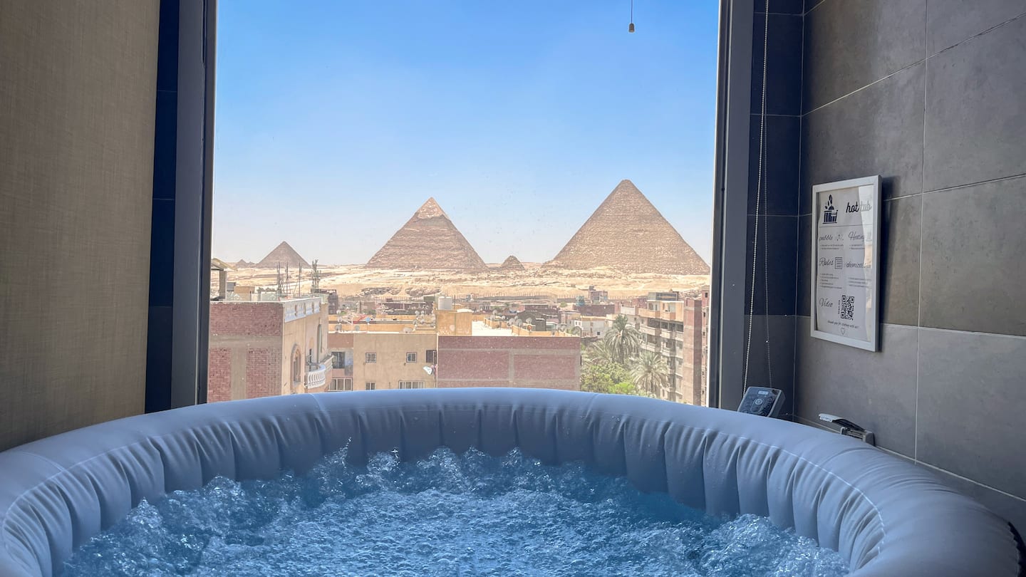 Giza Oasis Studio2 with Jacuzzi — Hot Tub in Nazlet El Batran, Giza, Egypt