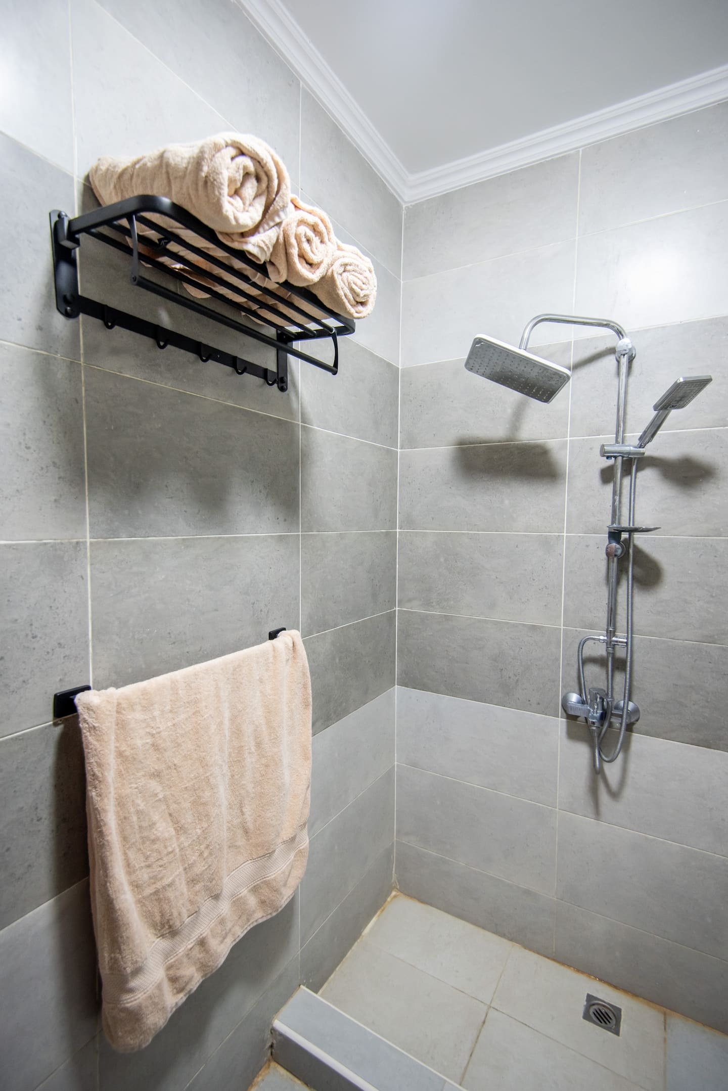Giza Oasis Studio1 with Jacuzzi — Full bathroom 1 in Nazlet El Batran, Giza, Egypt — photo 2