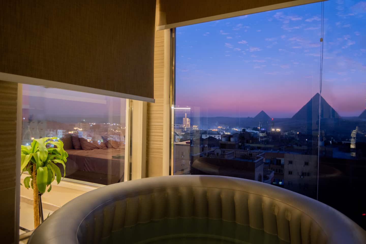 Giza Oasis Studio5 with Jacuzzi — Hot Tub in Giza, Egypt — photo 2