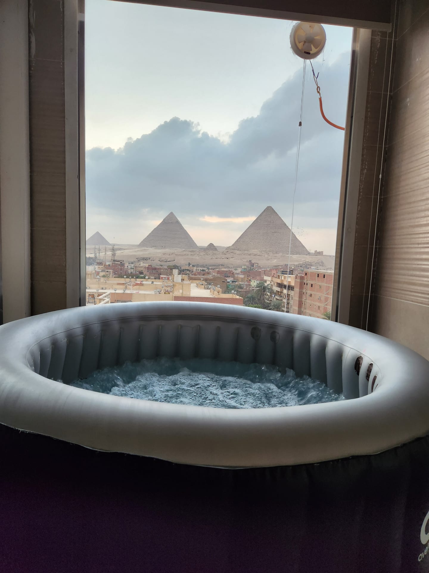 Giza Oasis Studio5 with Jacuzzi — Hot Tub in Giza, Egypt — photo 3