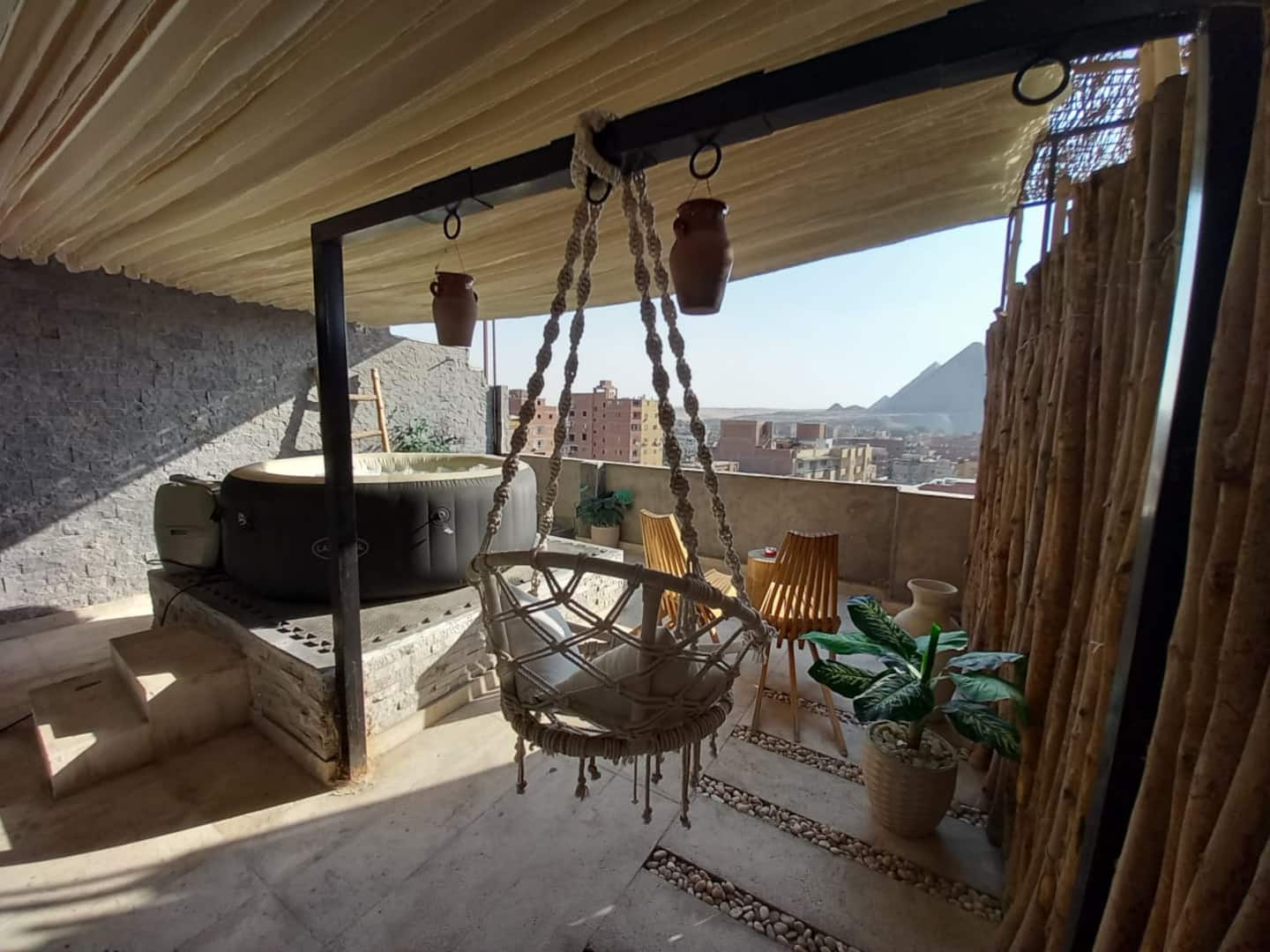 Eterna — Balcony in Nazlet El Batran, Giza, Egypt — photo 3