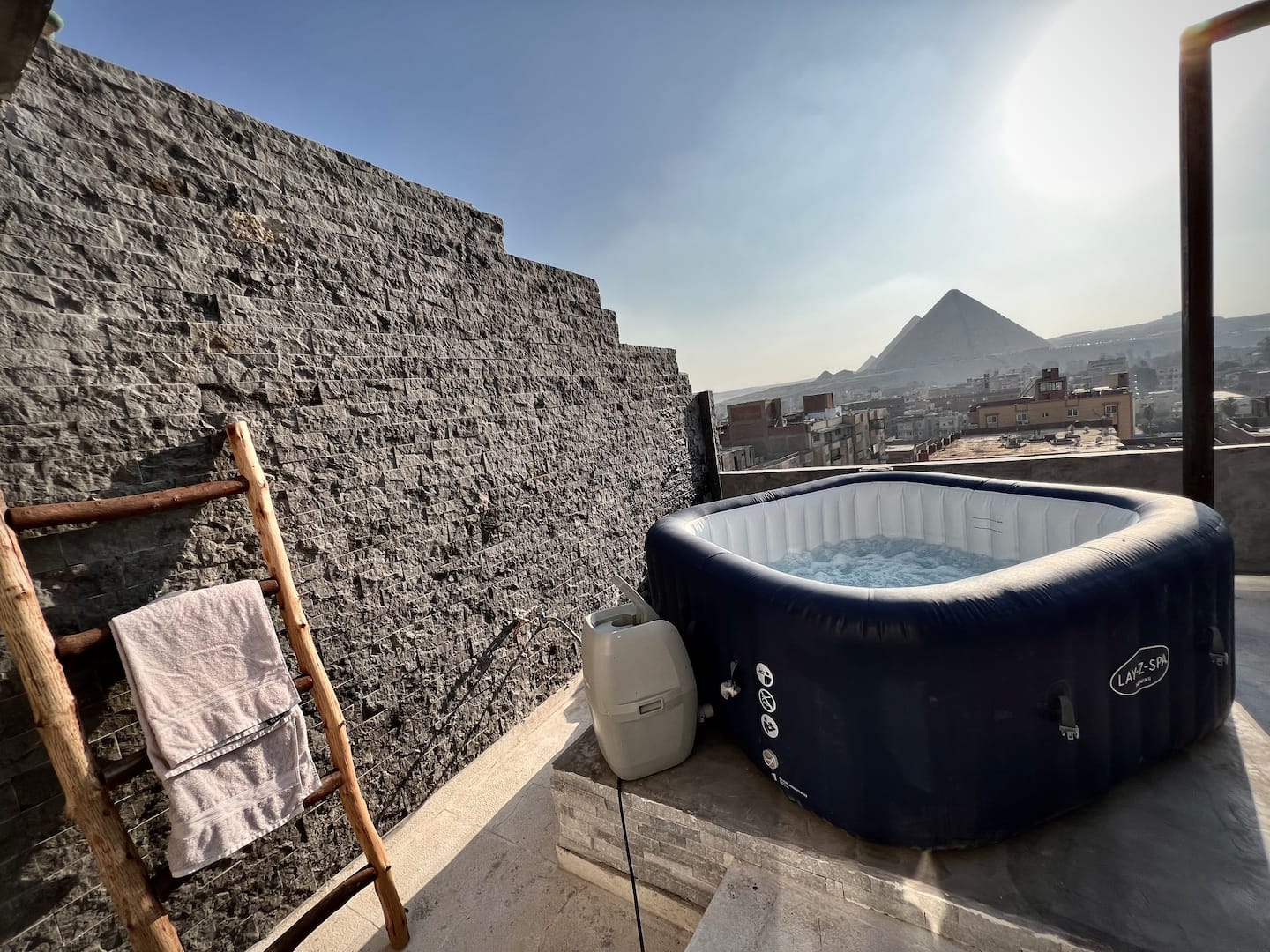 Eterna — Hot Tub in Nazlet El Batran, Giza, Egypt