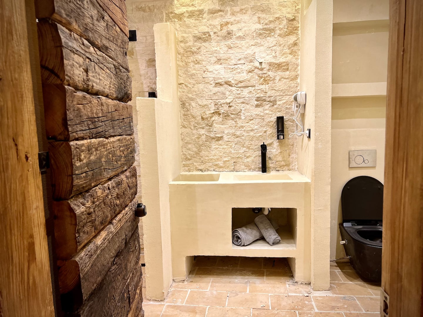 Amigos Amarena. Lovely healing Experience — Full bathroom 1 in Pyramids Gardens, Giza, Egypt — photo 3
