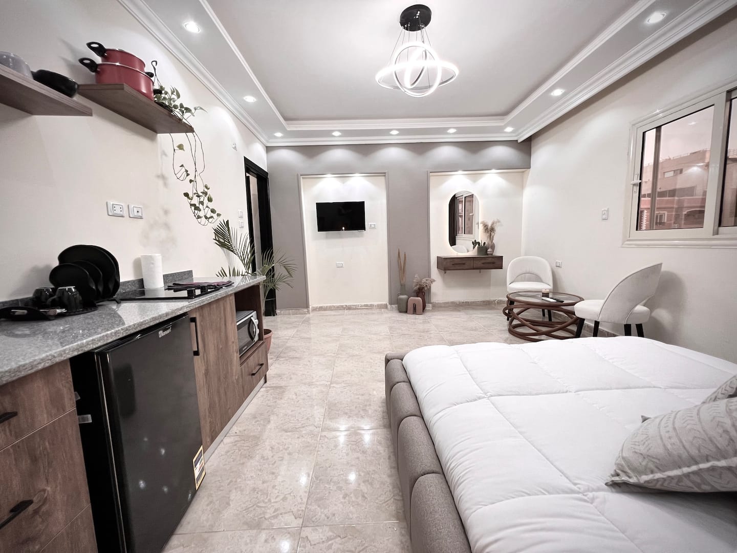 Amigos Lunarena studio with Roof Terrace 304 — Additional Photos in Giza, Egypt