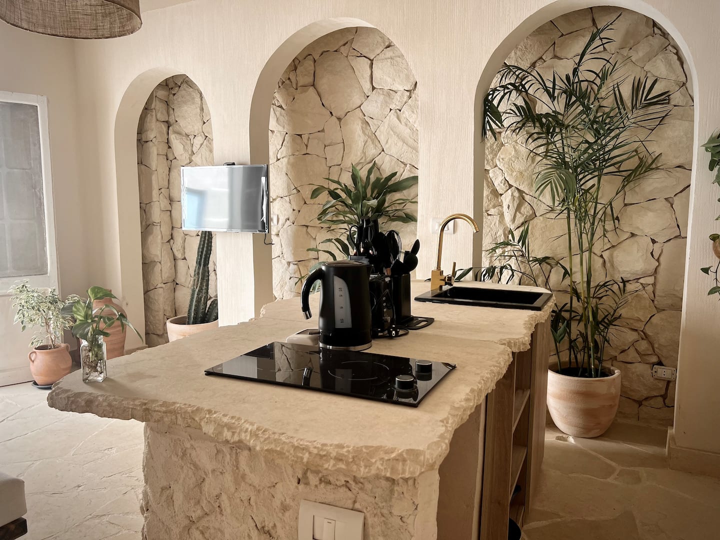 Almapura — Full Kitchen in Nazlat as Sammān, Giza, Egypt — photo 3