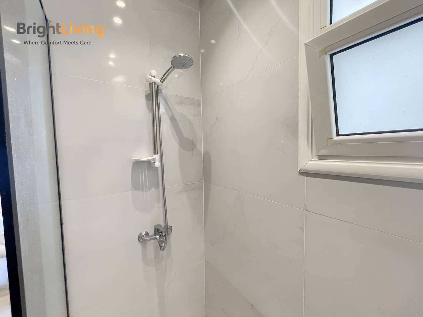Super Luxury@Madinaty 3BR<MasterBR+5G Wifi+View — Full bathroom 1 in Madinaty, New Cairo, Egypt — photo 3