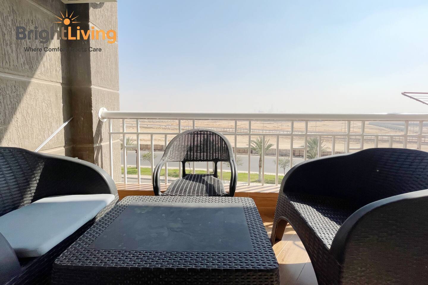 Super Luxury@Madinaty 3BR<MasterBR+5G Wifi+View — Balcony in Madinaty, New Cairo, Egypt