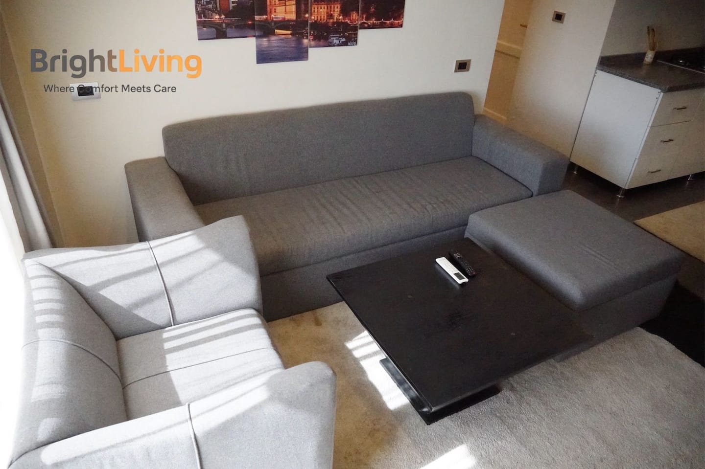 Luxury Living@Madinaty+Lovely Garden View&5G Wifi — Living Room in Madinaty, New Cairo, Egypt