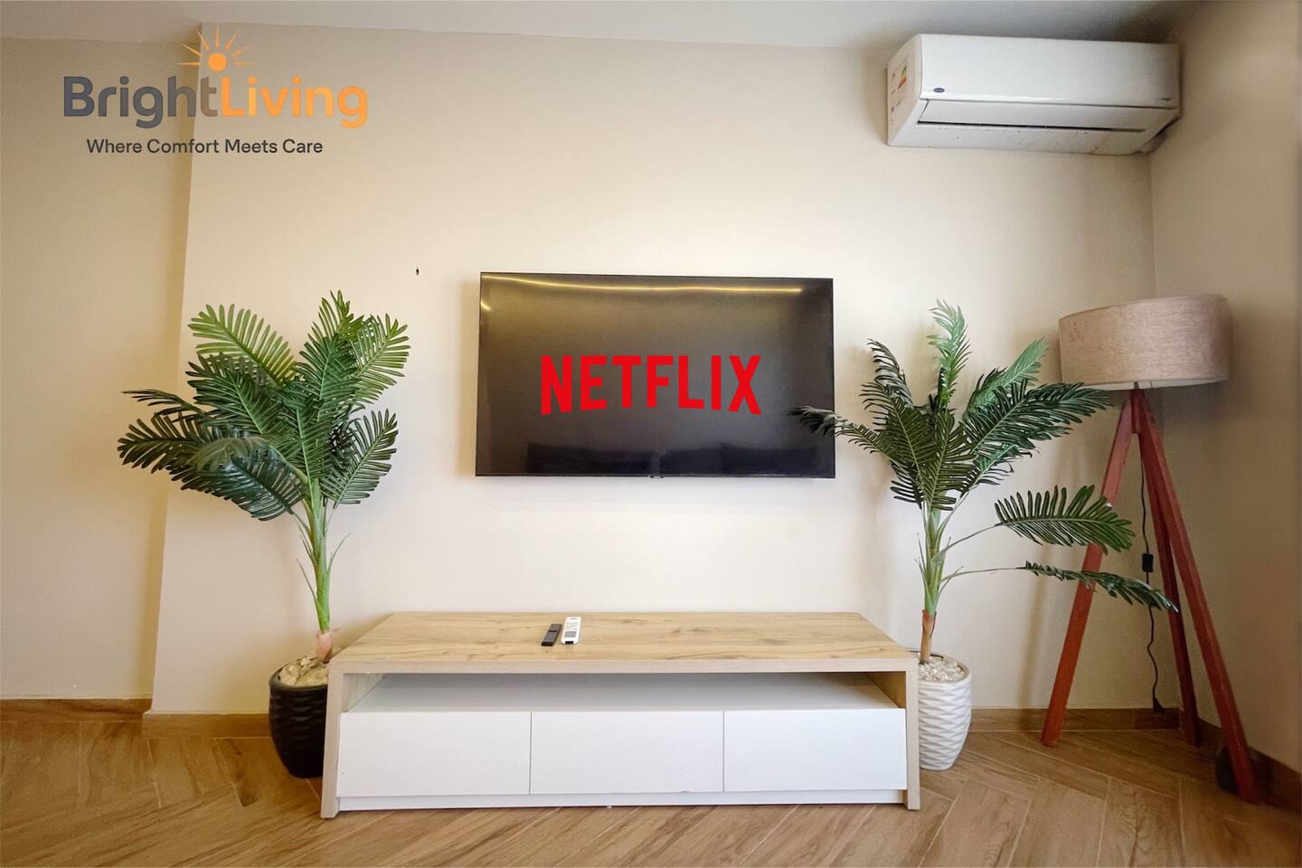 Luxurious 3BR-Stunning Patio&View+5G Wifi@Madinaty — Living Room in Madinaty, New Cairo, Egypt