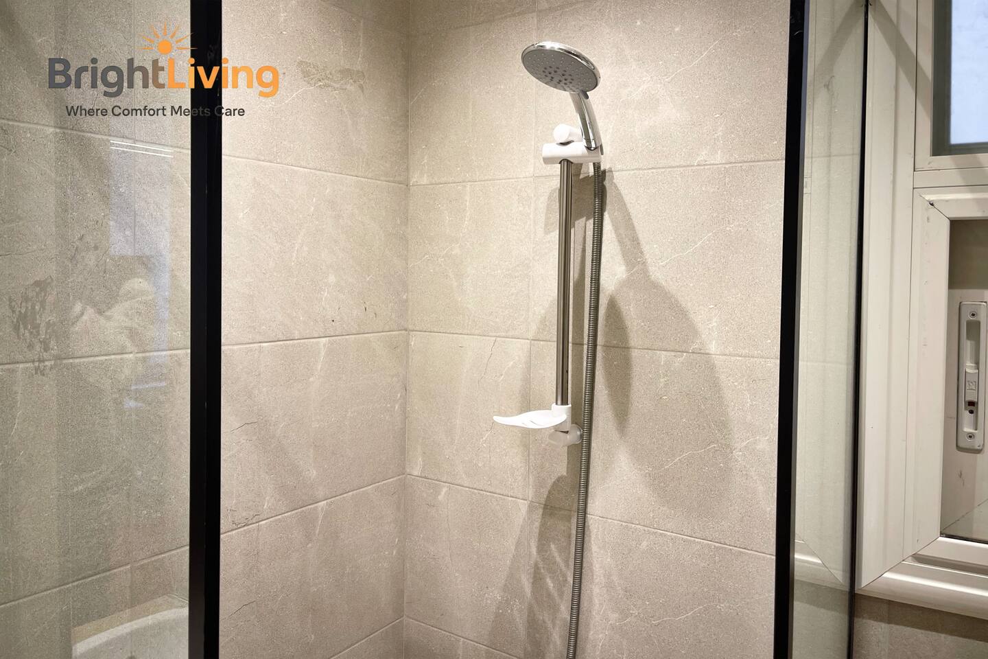 Luxurious 3BR-Stunning Patio&View+5G Wifi@Madinaty — Full bathroom 1 in Madinaty, New Cairo, Egypt — photo 2