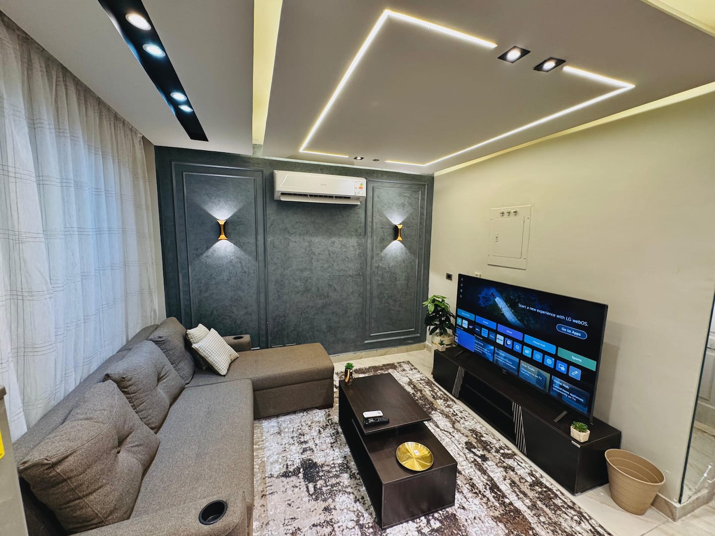 Comfy Luxury One-Br@Madinaty — Living Room in Madinaty, New Cairo, Egypt — photo 2