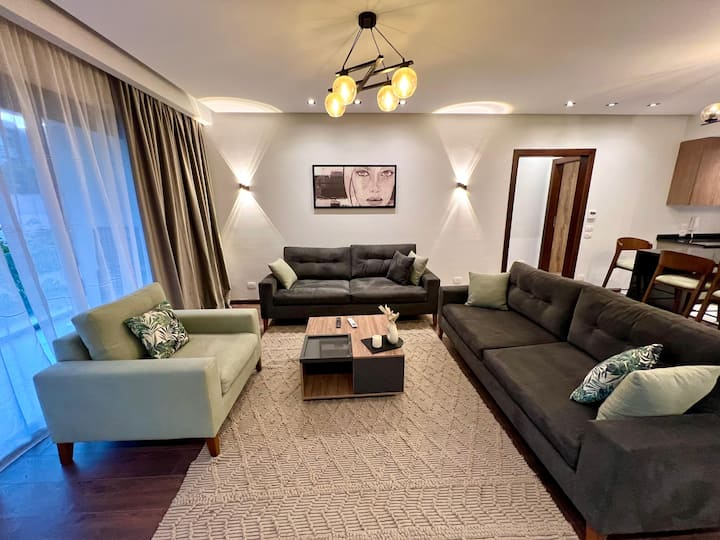 À la mode 2-bed with Designer Touch Lakeview Rsdnc — Apartment in Lakeview, New Cairo, Egypt, Egypt