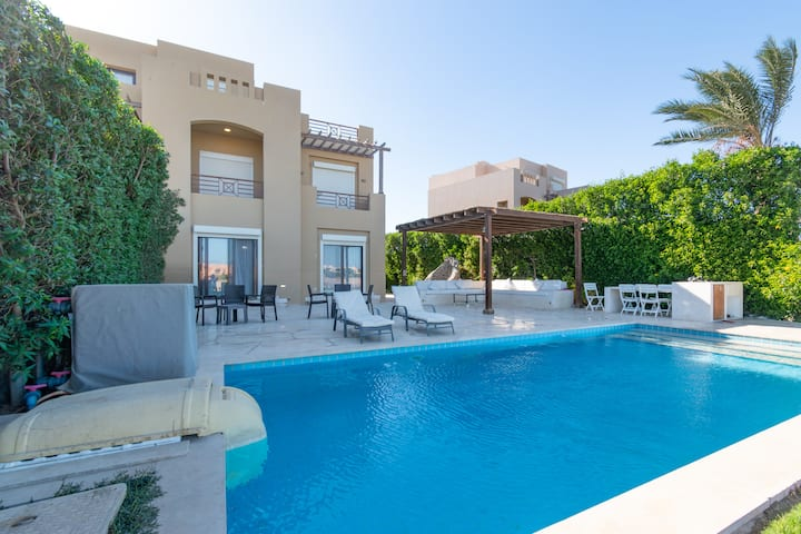4 Bdr Villa with private heated pool in Sabina — Villa in Sabina, Elgouna, Red Sea, Egypt