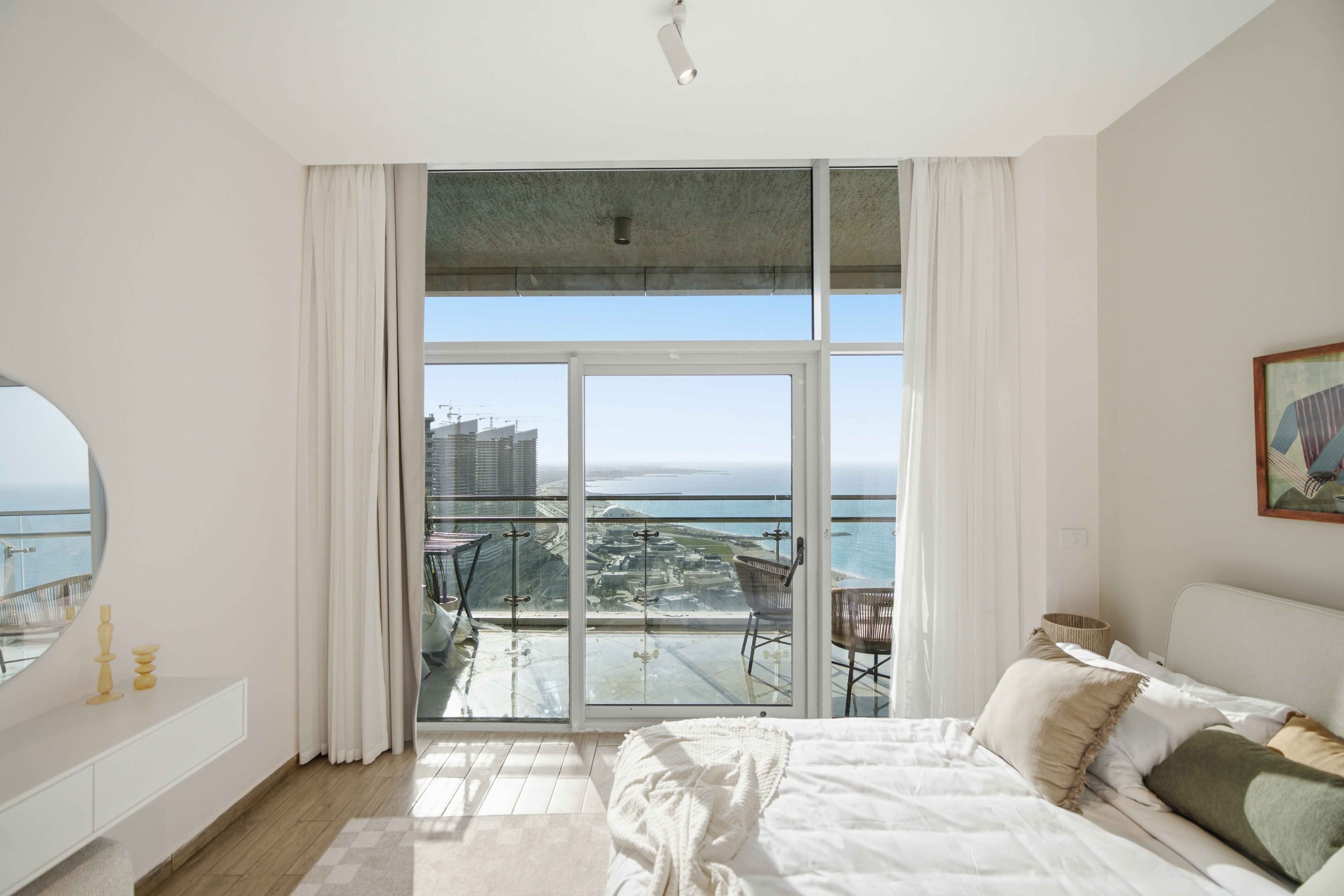 Breezy 1BR Chalet – Sea View – Alamein Towers 1