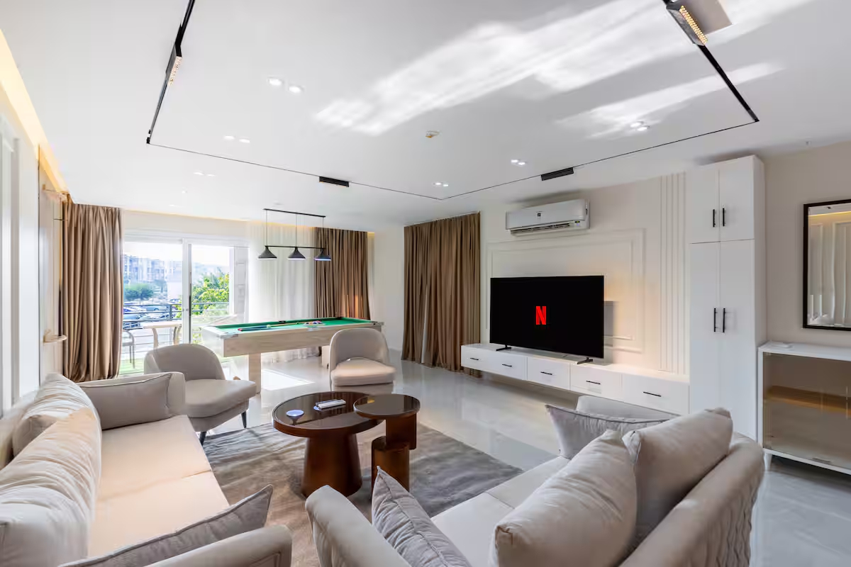 Elegant 3-Bdr Apt in Hyde Park | Prime Location — Apartment in New Cairo 1, Egypt