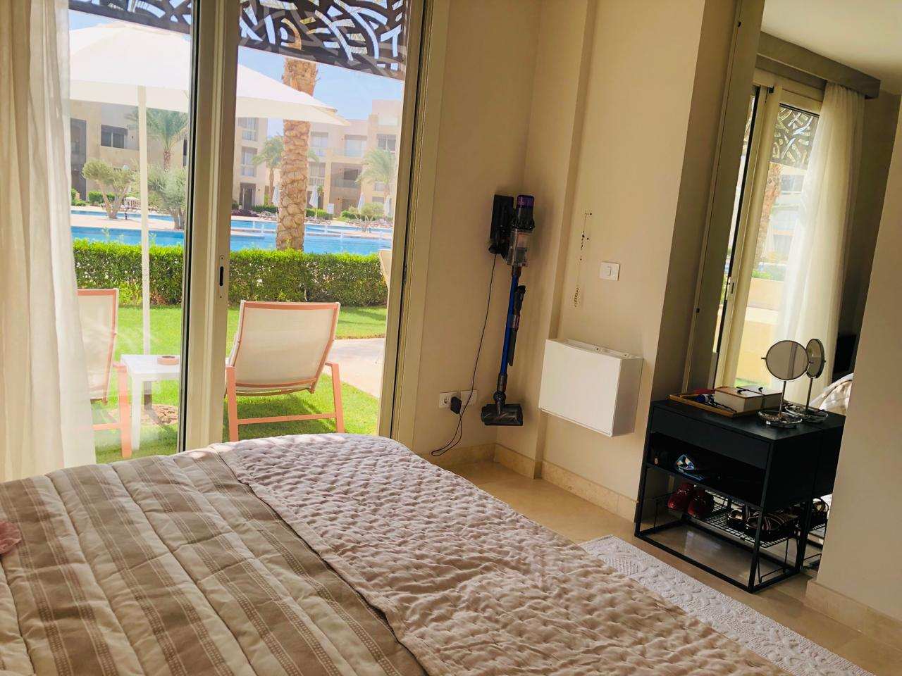 Jazzy 1BDR w/ Outdoor Pool View Terrace| Free Pool & Beach Access — House in Mangroovy Residence, El Gouna, Egypt — photo 3