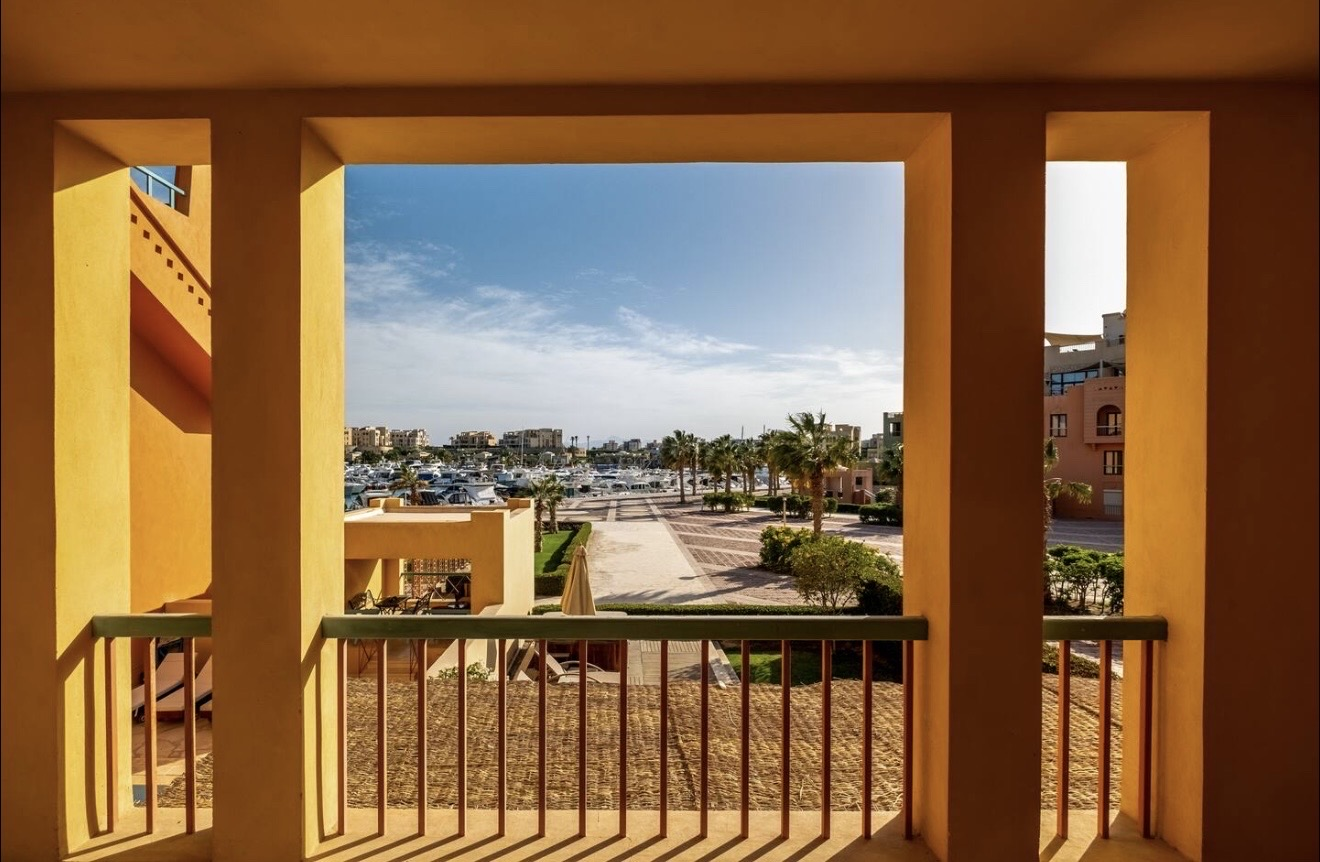 2Bdr Marina Bliss: A Serene Escape — Apartment in Marina Elgouna, Egypt — photo 11