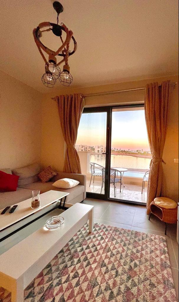 Cyan Lagoon View Retreat | 2BR with Pool Access — Apartment in Cyan Elgouna, Red Sea, Egypt — photo 5