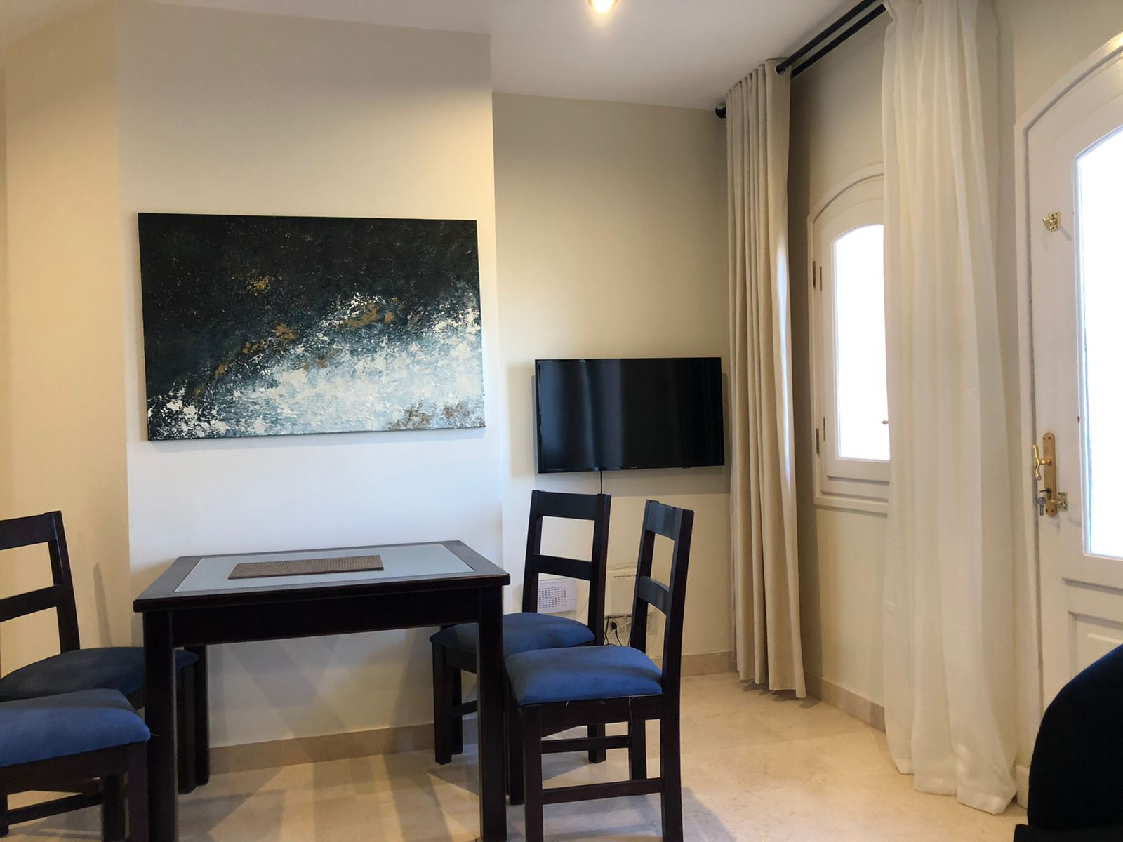 Modern Lake View Apartment in West Golf — Apartment in West Golf Elgouna, Red Sea, Egypt — photo 7