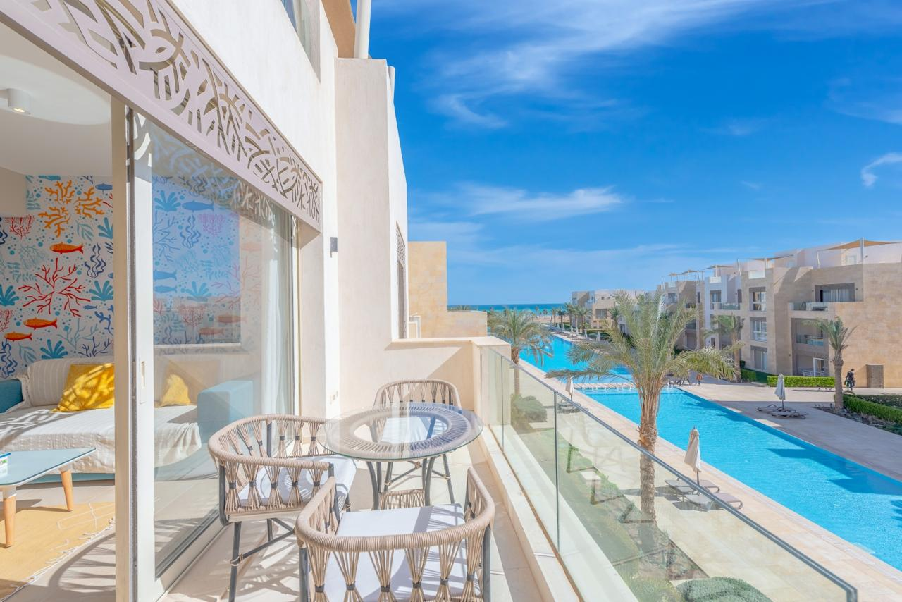 Bright Poolside Retreat • Mangroovy — Apartment in Mangroovy Elgouna, Red Sea, Egypt — photo 5