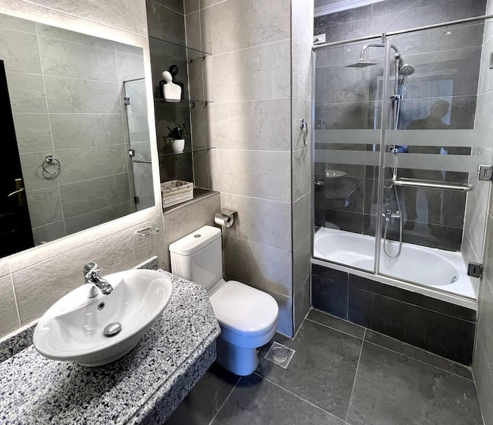 SODIC Eastown Chic 3-Bed + Nanny Serviced *NEW* — Apartment in SODIC Eastown,New Cairo, Egypt, Egypt — photo 33