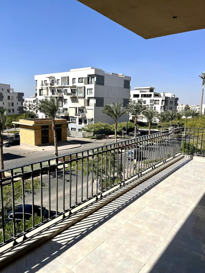 SODIC Eastown Chic 3-Bed + Nanny Serviced *NEW* — Apartment in SODIC Eastown,New Cairo, Egypt, Egypt — photo 38