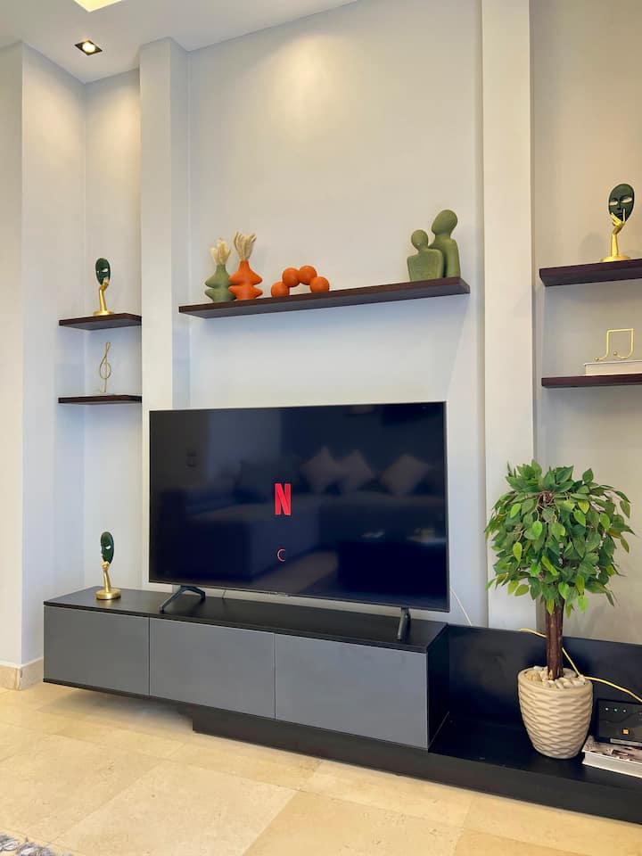 1 Bedroom AUC Village Gate Modern New Cairo -Trce — Unit in AUC Village, New Cairo, Egypt, Egypt — photo 6