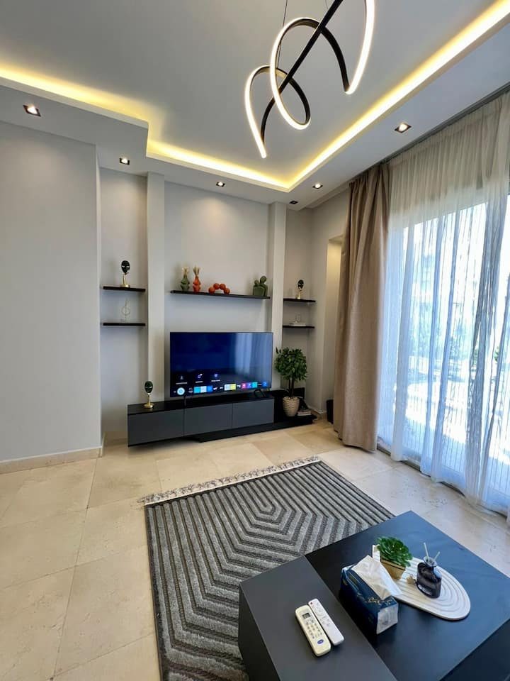 1 Bedroom AUC Village Gate Modern New Cairo -Trce — Unit in AUC Village, New Cairo, Egypt, Egypt — photo 7