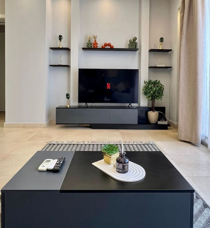 1 Bedroom AUC Village Gate Modern New Cairo -Trce — Unit in AUC Village, New Cairo, Egypt, Egypt — photo 8