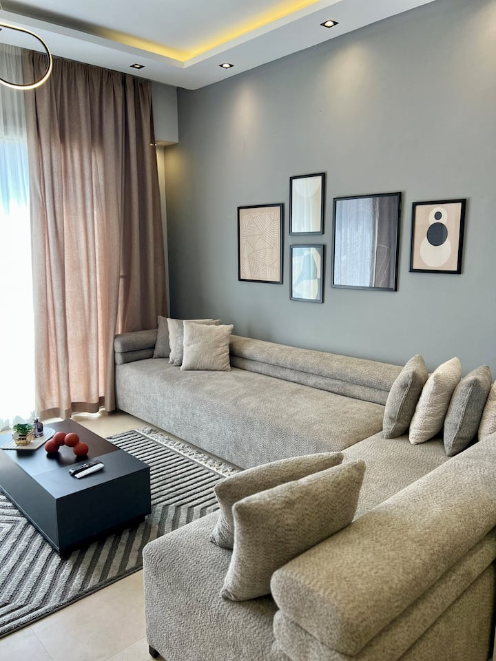 1 Bedroom AUC Village Gate Modern New Cairo -Trce — Unit in AUC Village, New Cairo, Egypt, Egypt — photo 11